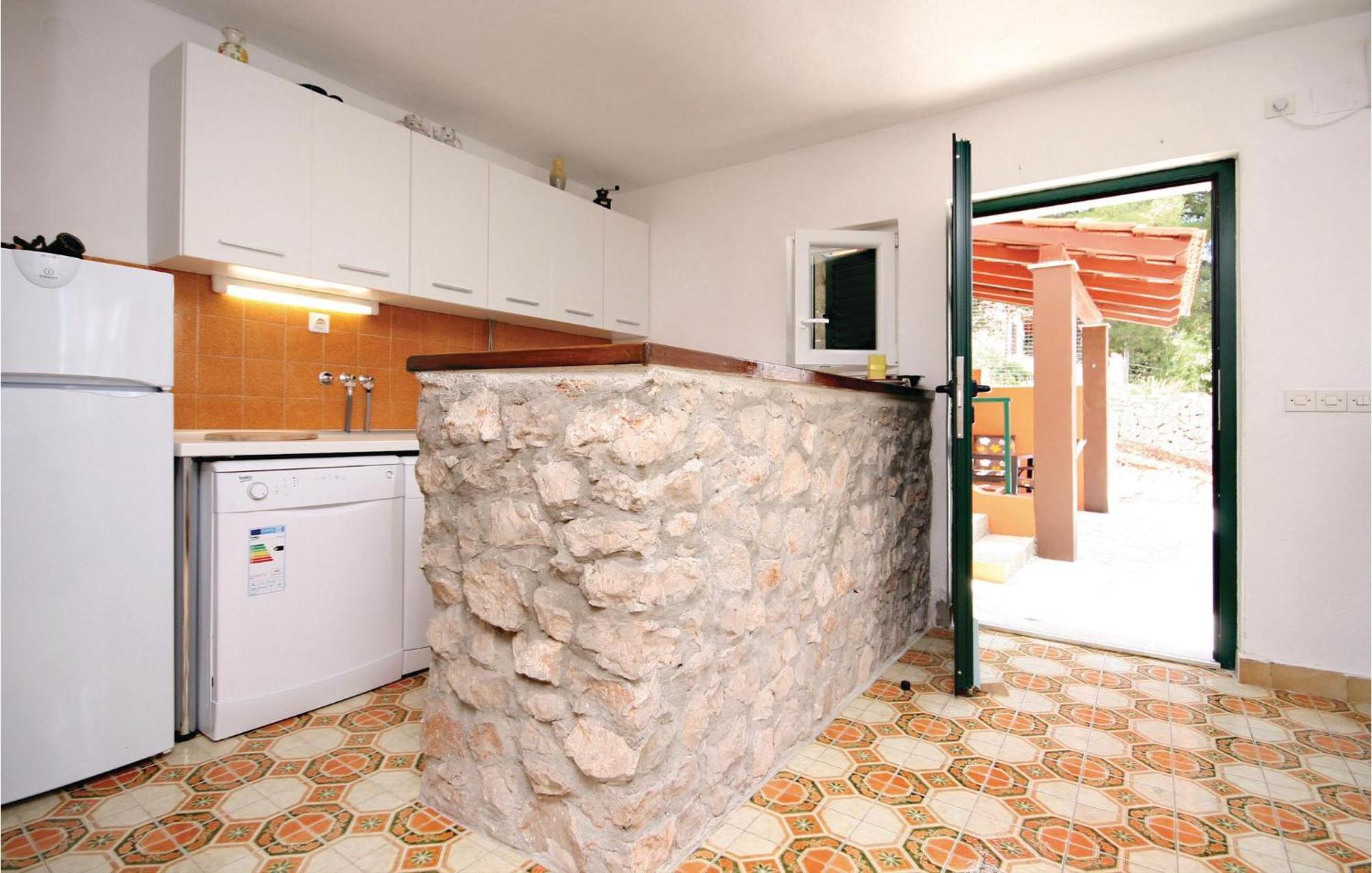 2 Bedroom Beautiful Home In Sparadici Grebaštica Extérieur photo