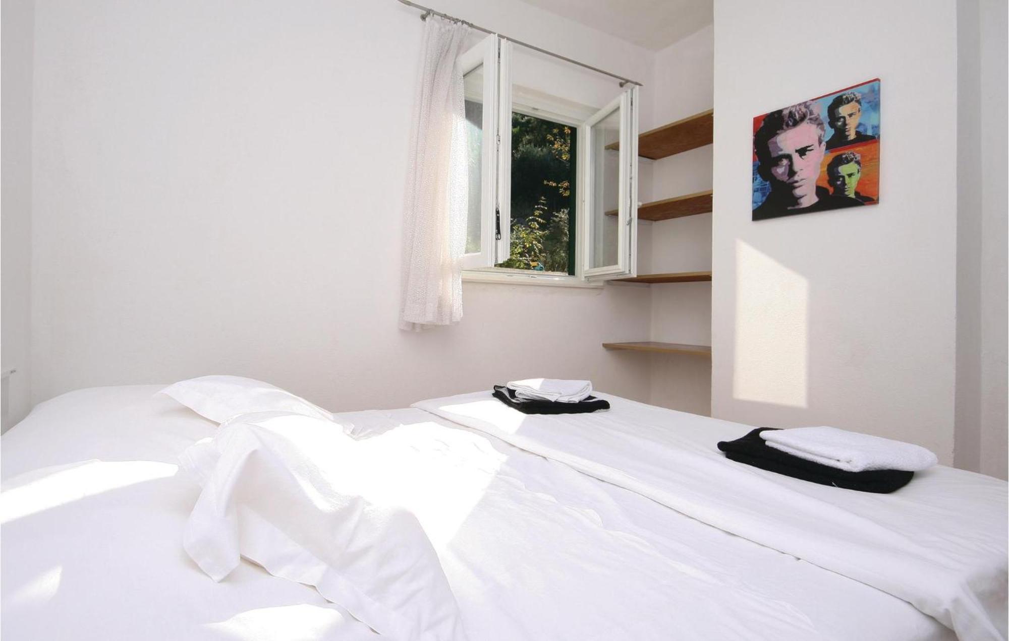 2 Bedroom Beautiful Home In Sparadici Grebaštica Extérieur photo